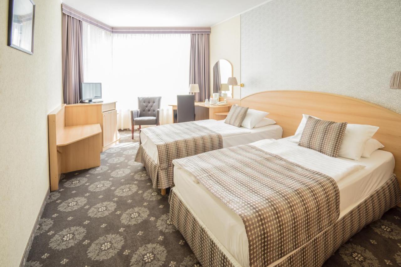 Hotel Orion Varkert บูดาเปสต์ ภายนอก รูปภาพ