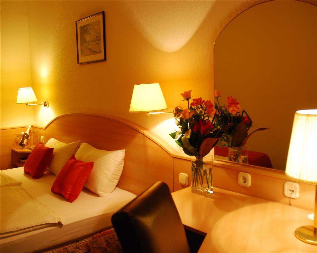 Hotel Orion Varkert บูดาเปสต์ ภายนอก รูปภาพ