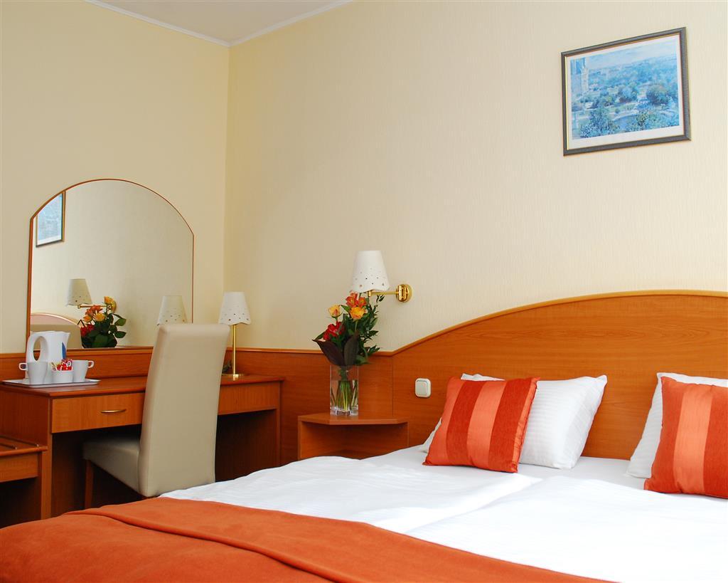 Hotel Orion Varkert บูดาเปสต์ ภายนอก รูปภาพ