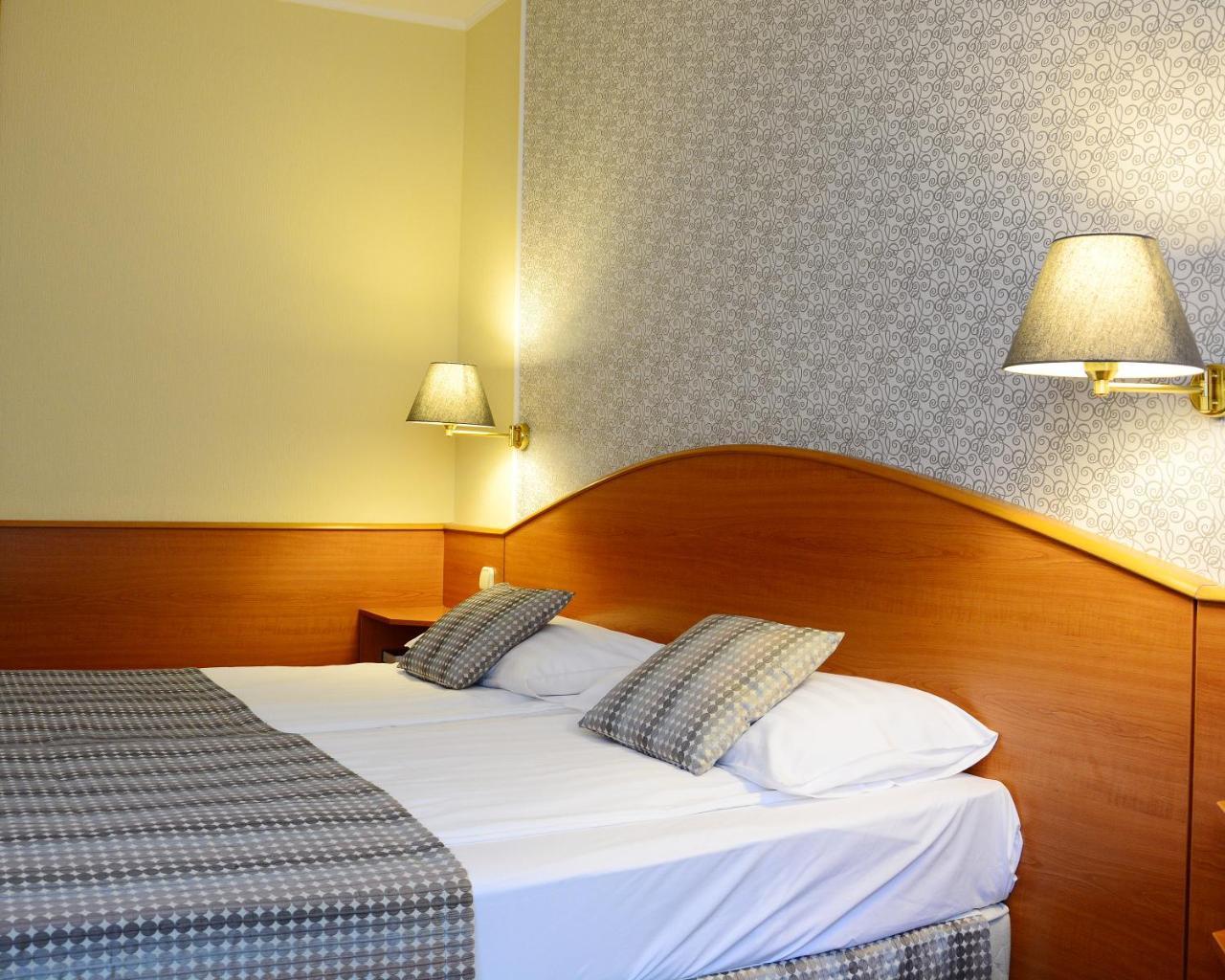 Hotel Orion Varkert บูดาเปสต์ ภายนอก รูปภาพ